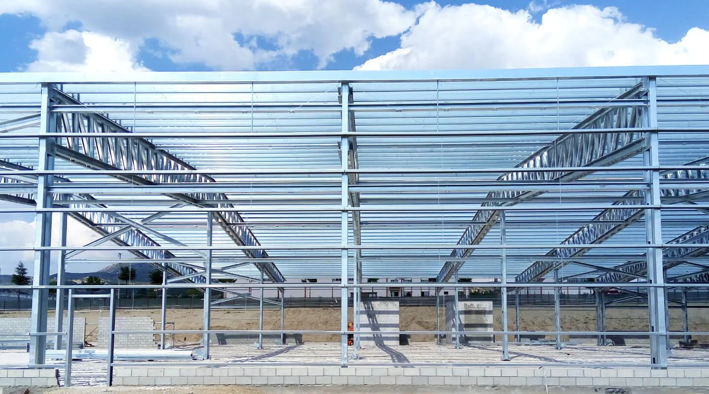 Sandwichplatten Halle 20x50m